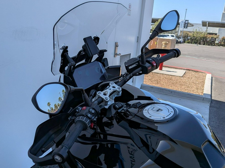 2026 BMW S 1000 XR