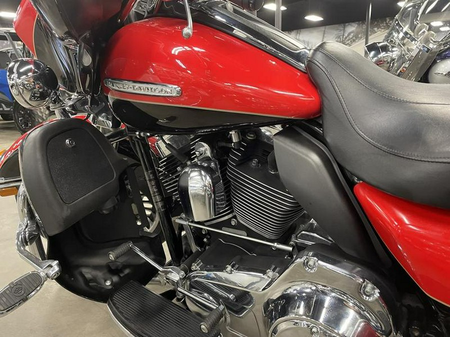 2010 Harley-Davidson® FLHTC - Electra Glide® Classic