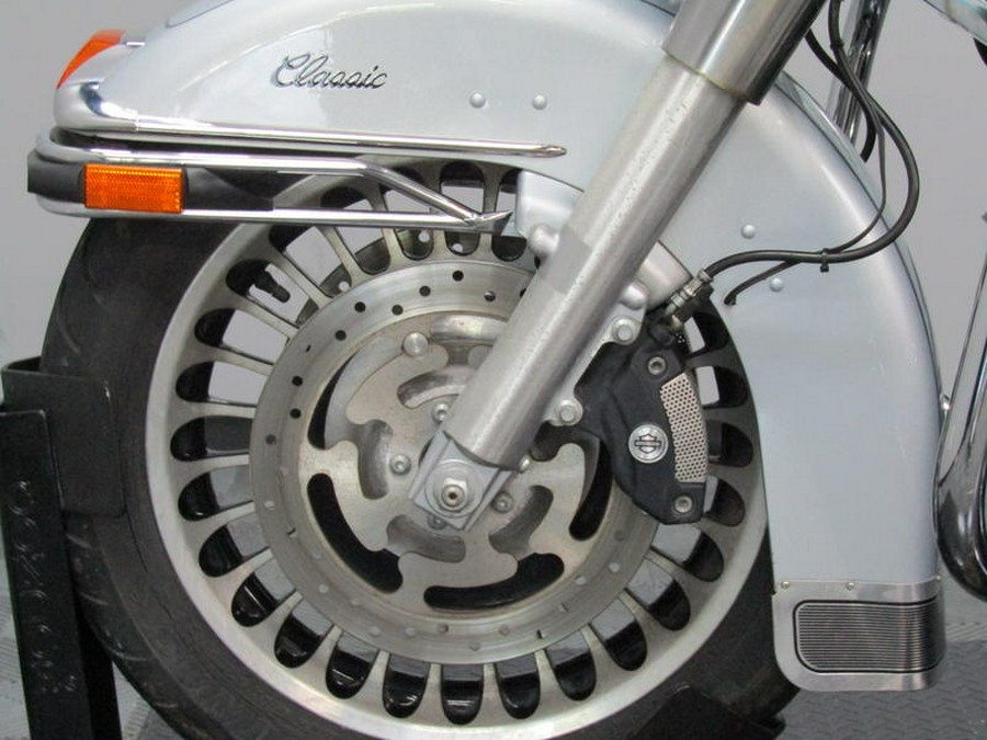 2011 Harley-Davidson® FLHTC - Electra Glide® Classic