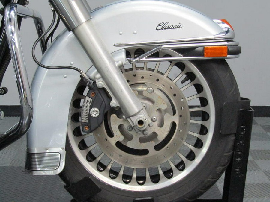 2011 Harley-Davidson® FLHTC - Electra Glide® Classic