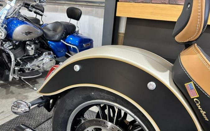 2019 Indian Motorcycle® Scout® Icon Series Dirt Track Smoke/Thunder Black