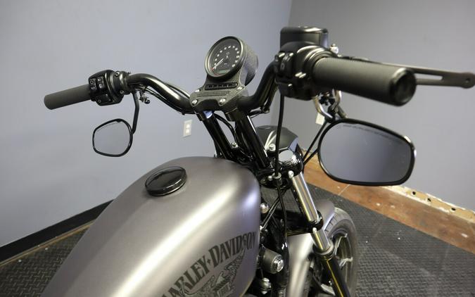 2016 Harley-Davidson Iron 883
