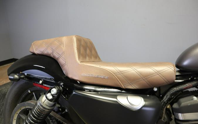 2016 Harley-Davidson Iron 883