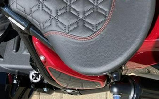 2026 Indian Motorcycle® Chief Vintage 125th Anniversary Edition 125th Anniversary Red with Black Cr