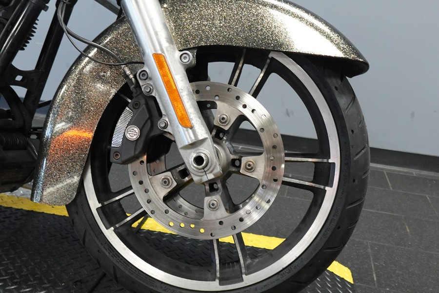 2016 Harley-Davidson Street Glide FLHXS