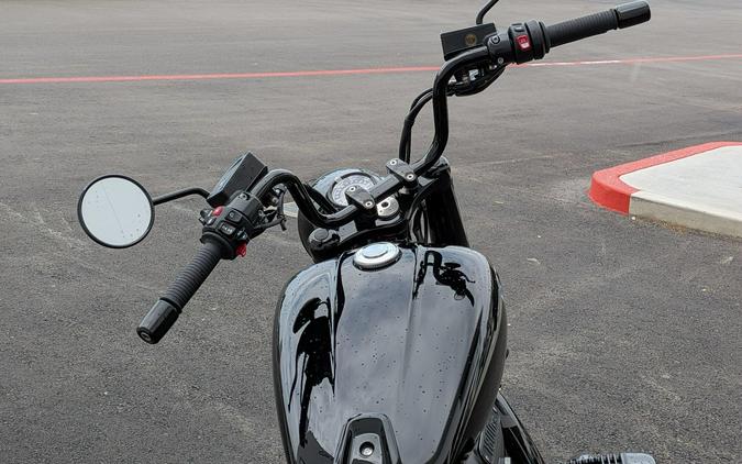 2025 BMW R 18 Roctane