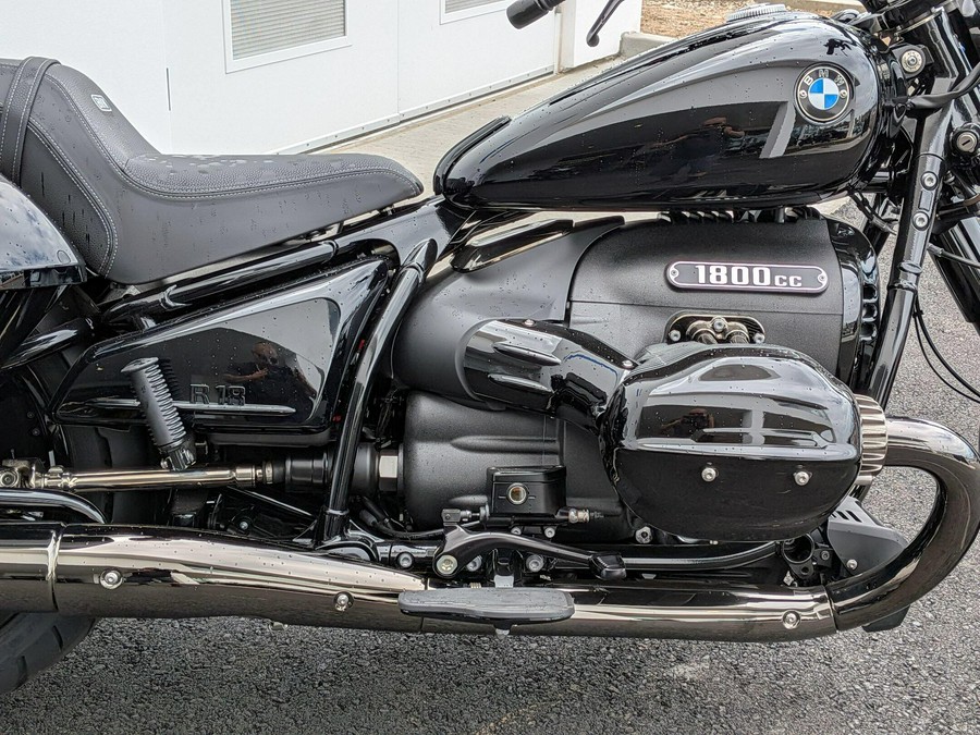 2025 BMW R 18 Roctane