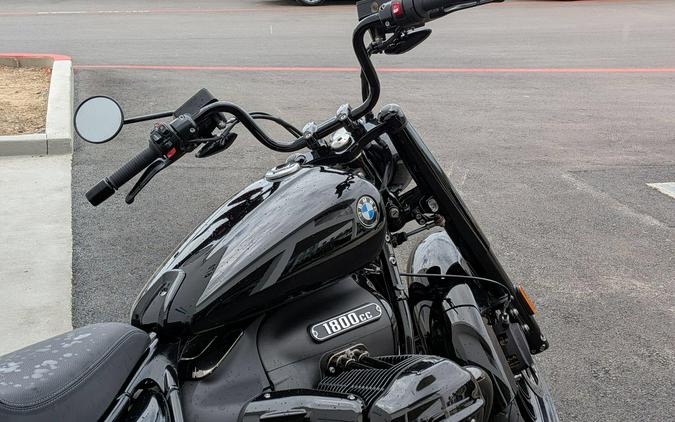 2025 BMW R 18 Roctane