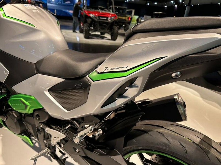 2024 Kawasaki Ninja® 7 Hybrid ABS