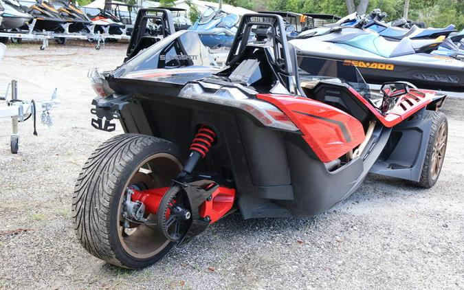 2022 Polaris Slingshot® SLINGSHOT R LE AUTODRIVE, 49ST, CRMSON FRGE Signature LE