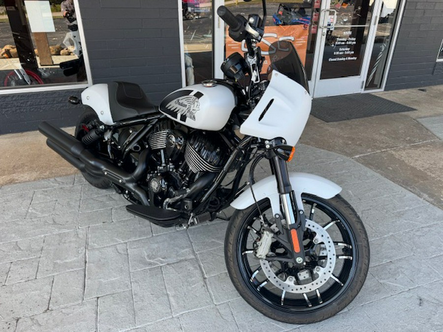 2024 Indian Motorcycle® Sport Chief® Base