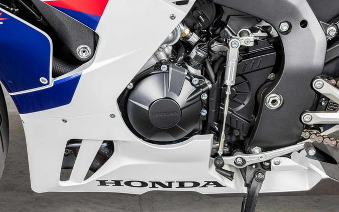 2023 Honda CBR1000RR-R Fireblade SP FIREBLADE