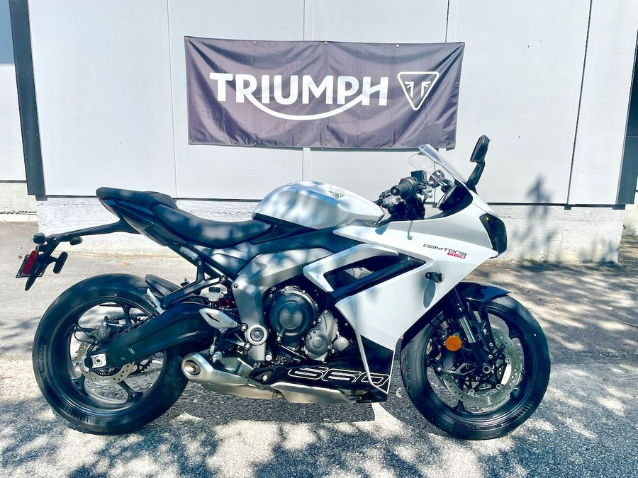 2025 Triumph Daytona 660