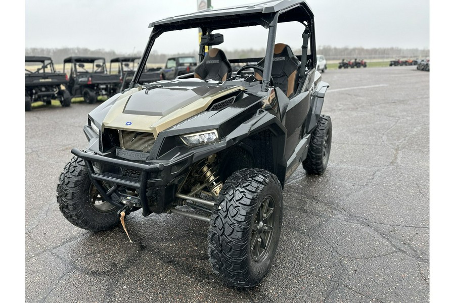 2022 Polaris Industries GENERAL XP 1000 DELUXE - BLACK CRYSTAL