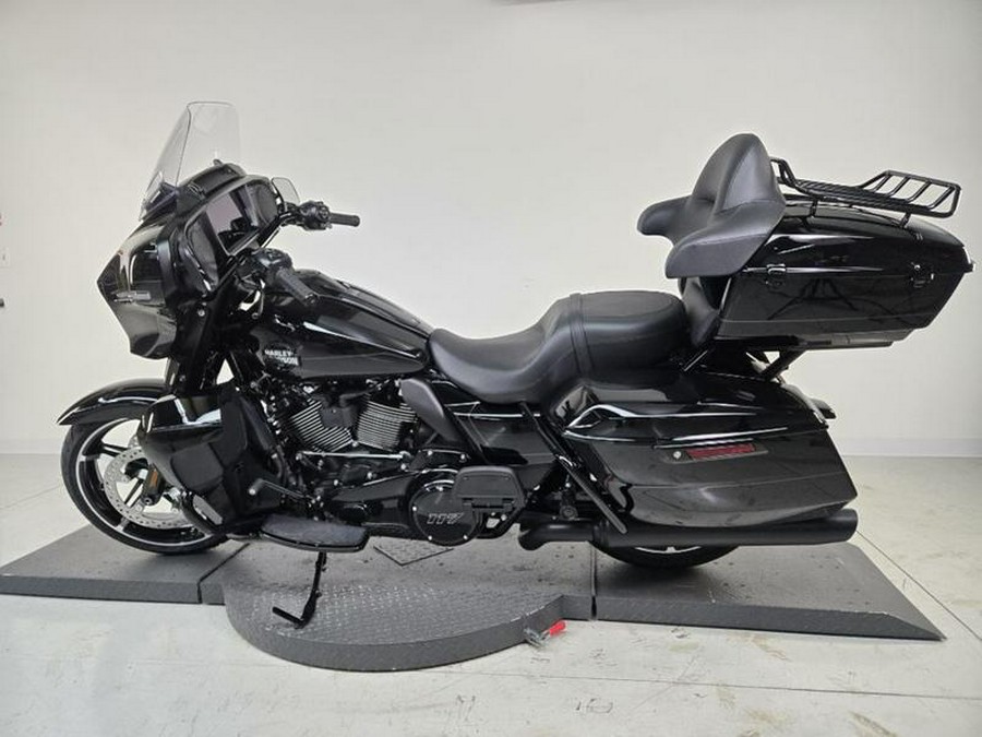2025 Harley-Davidson® FLHXU - Street Glide® Ultra