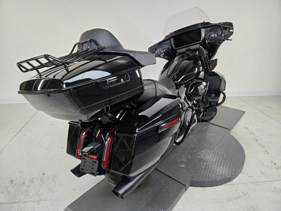 2025 Harley-Davidson® FLHXU - Street Glide® Ultra