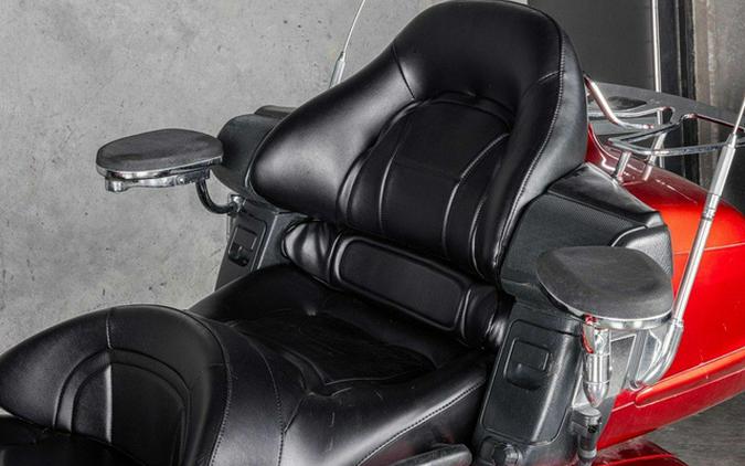 2008 Honda Gold Wing Airbag