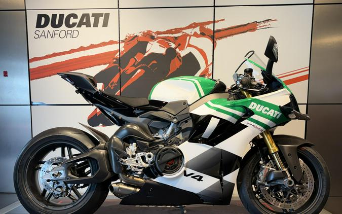 2025 Ducati PANIGALE V4 TRICOLORE