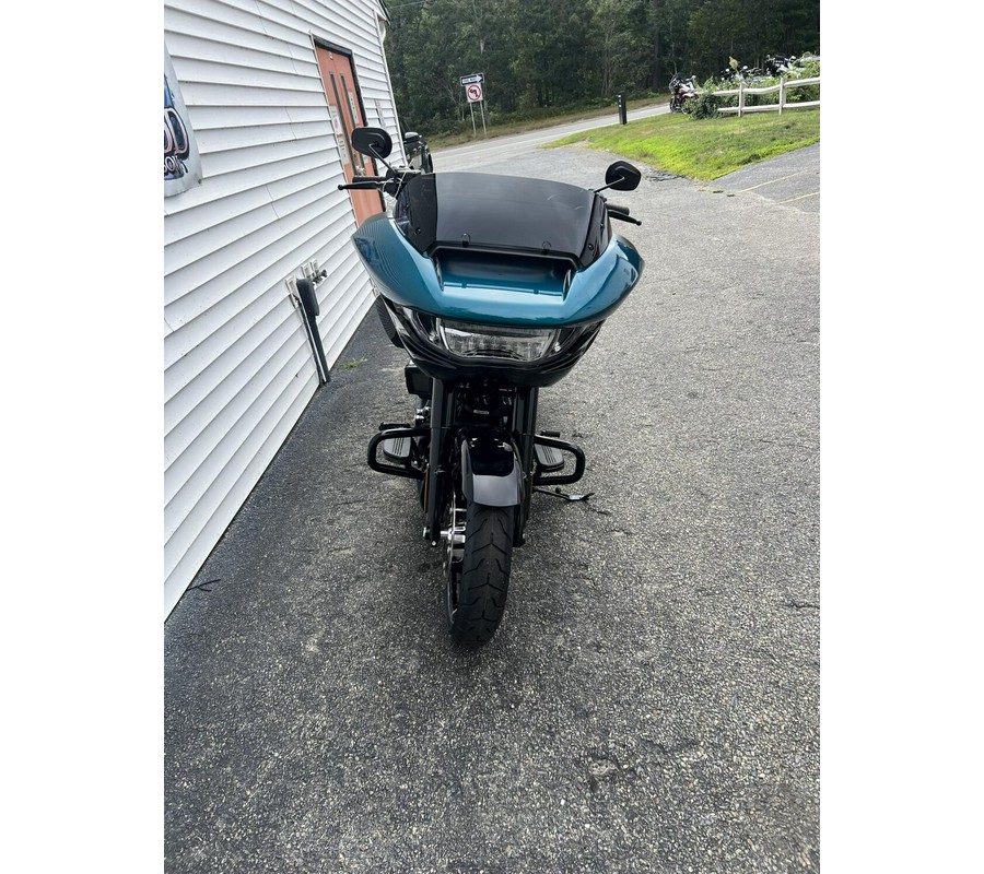2026 Harley-Davidson® Street Glide® Teal Thunder / Vivid Black Black Trim