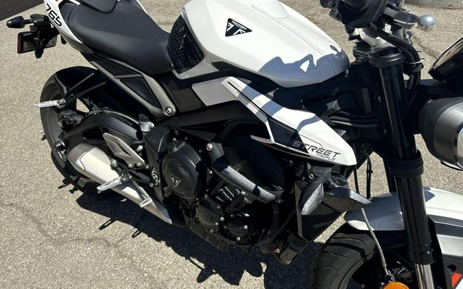 2025 Triumph Street Triple 765 R