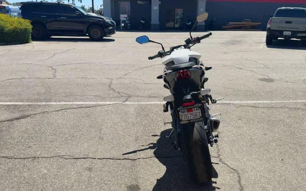 2025 Triumph Street Triple 765 R