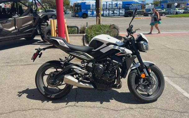2025 Triumph Street Triple 765 R