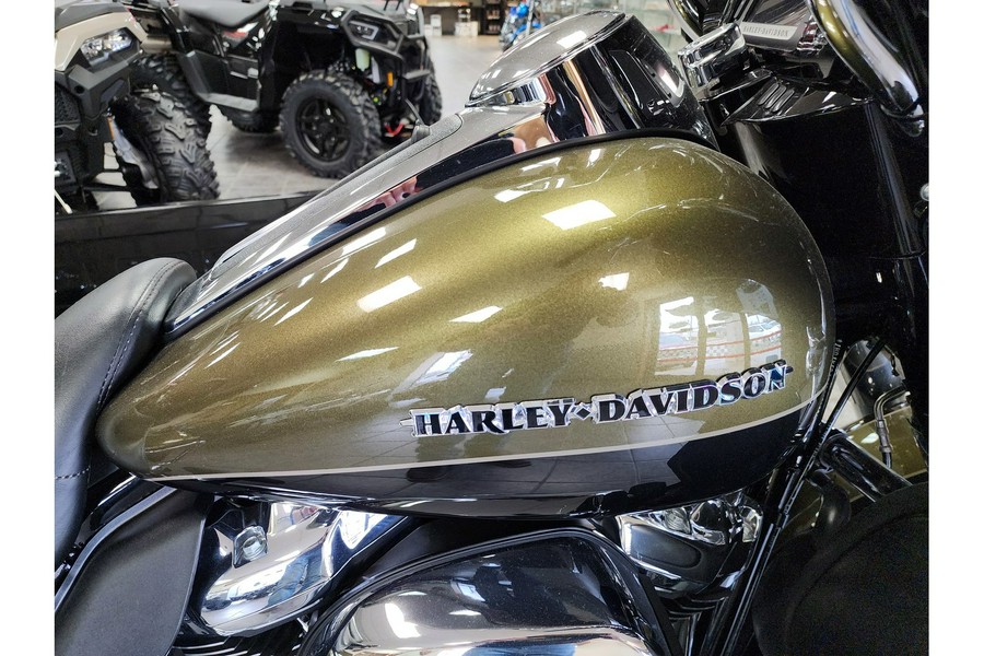 2018 Harley-Davidson® Electra Glide Ultra Limited FLHTK