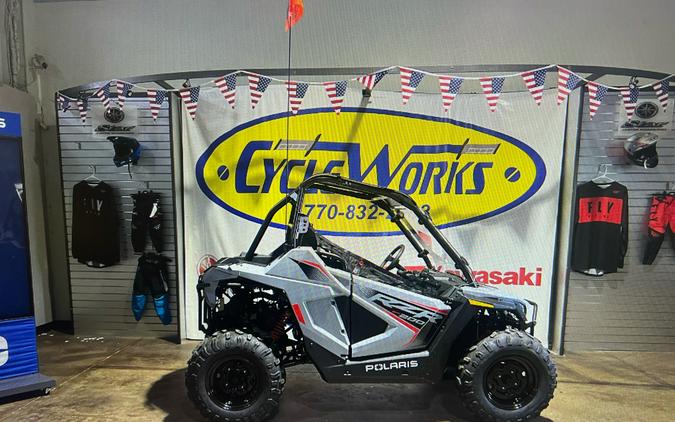 2024 Polaris RZR 200 EFI