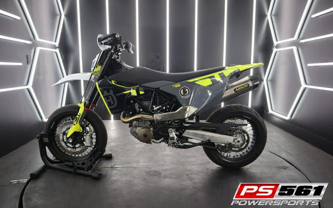 2023 Husqvarna 701 Supermoto