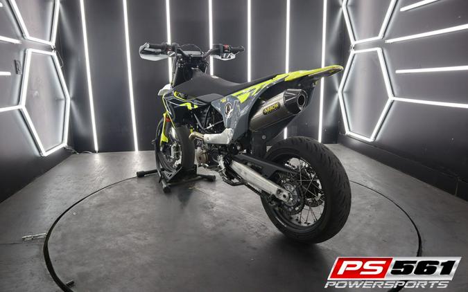 2023 Husqvarna 701 Supermoto