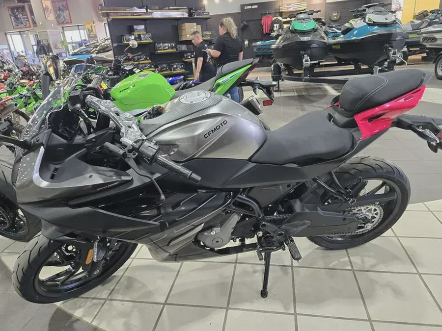 2026 CFMOTO 300SS