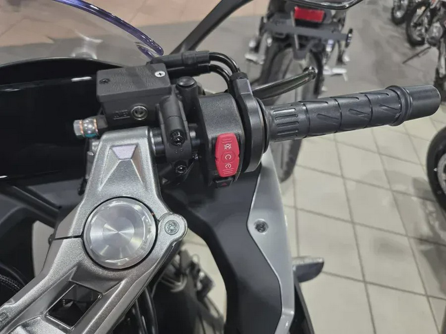 2026 CFMOTO 300SS