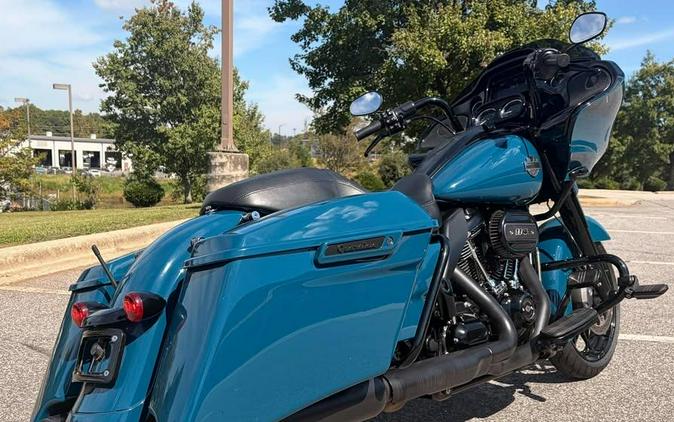 FLTRXS 2021 Road Glide® Special