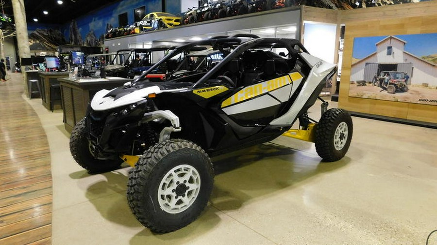 2024 Can-Am® Maverick R 999T DCT