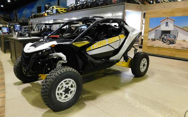 2024 Can-Am® Maverick R 999T DCT