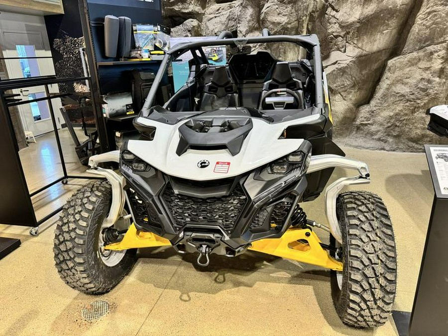 2024 Can-Am® Maverick R 999T DCT