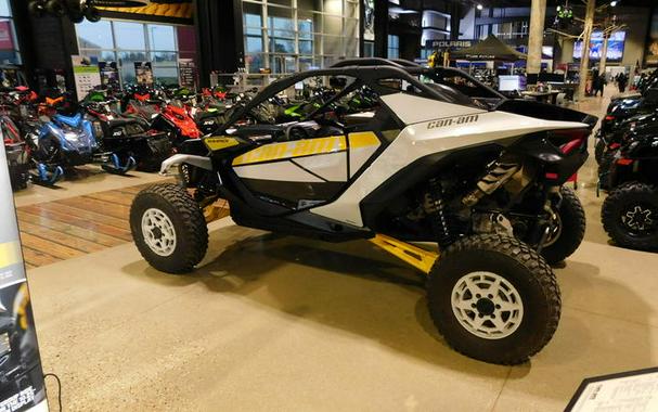 2024 Can-Am® Maverick R 999T DCT