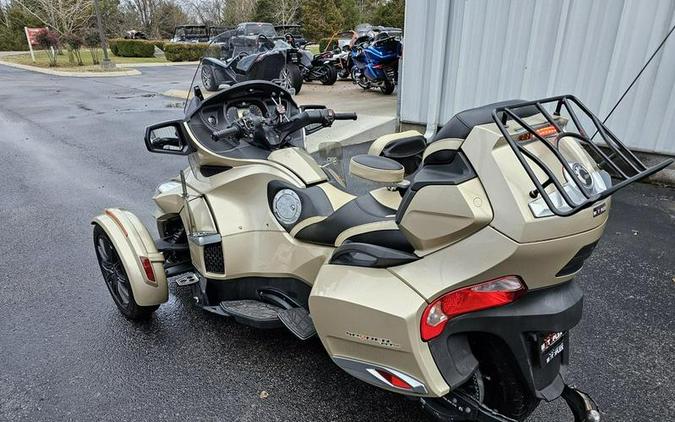 2017 Can-Am® Spyder® RT-S 6-Speed Semi-Automatic (SE6)