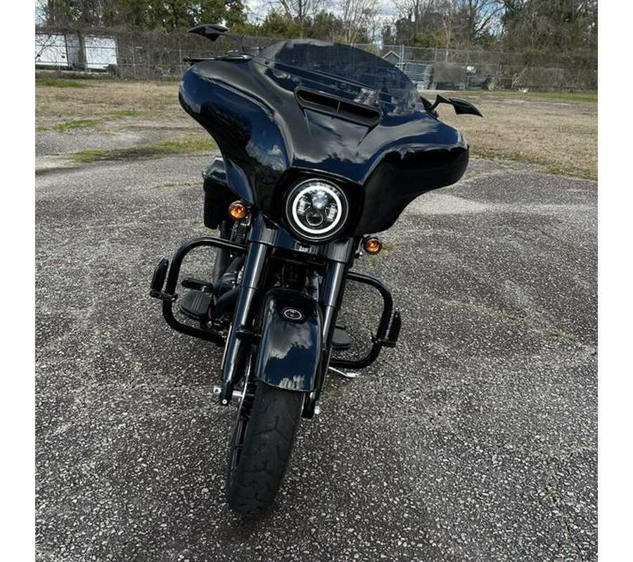 2019 Harley-Davidson® FLHXS - Street Glide® Special