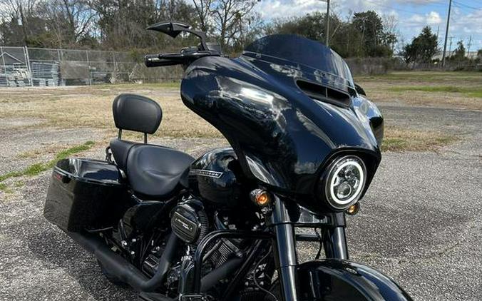 2019 Harley-Davidson® FLHXS - Street Glide® Special