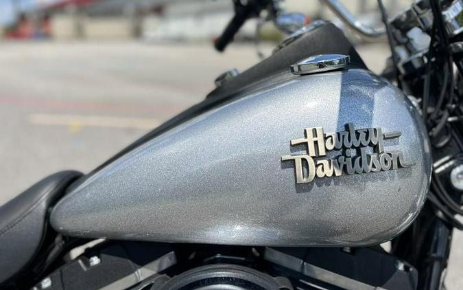 2015 Harley-Davidson® FXDB - Dyna® Street Bob®