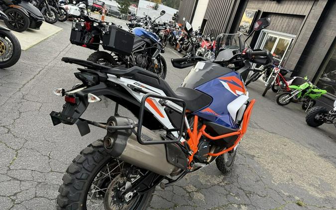 2022 KTM 1290 SUPR ADV R