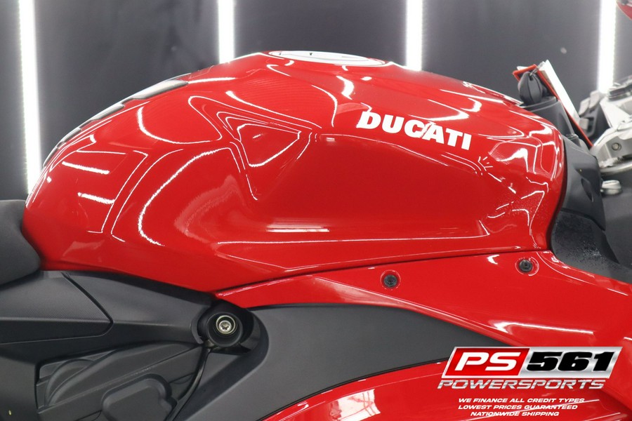 2022 Ducati Panigale V2