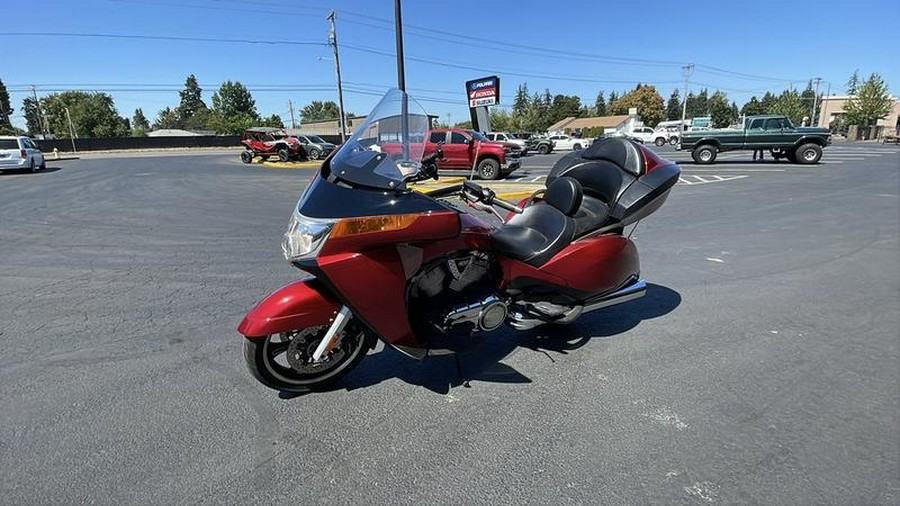 2015 Victory Motorcycles® Vision® Tour Sunset Red with Black Pinstripe
