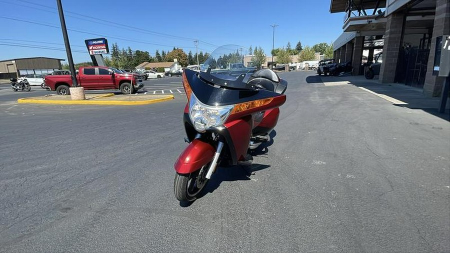 2015 Victory Motorcycles® Vision® Tour Sunset Red with Black Pinstripe