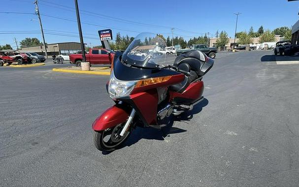 2015 Victory Motorcycles® Vision® Tour Sunset Red with Black Pinstripe