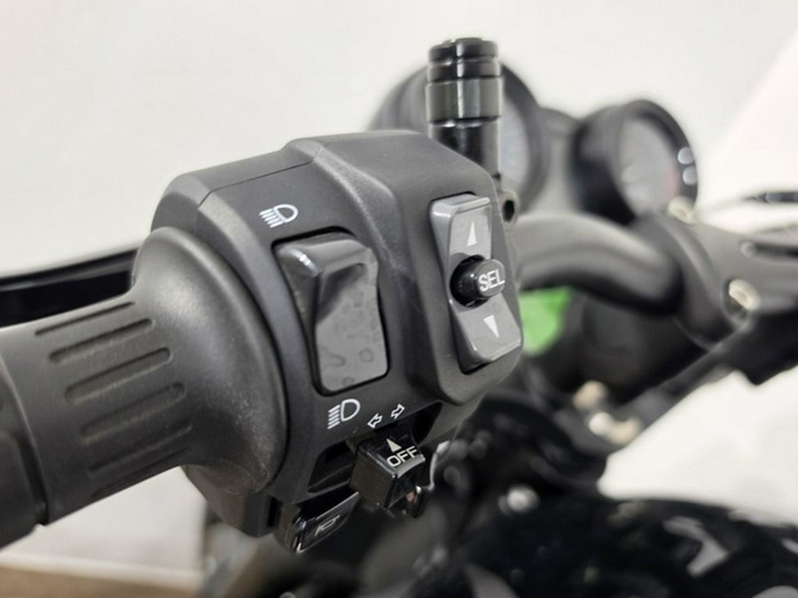 2023 Kawasaki Z900RS Cafe