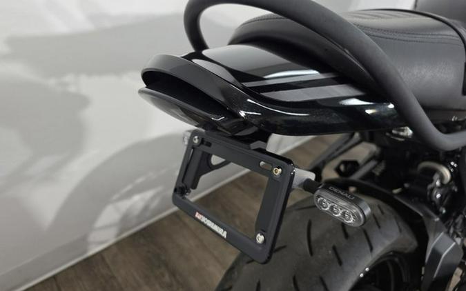 2023 Kawasaki Z900RS Cafe