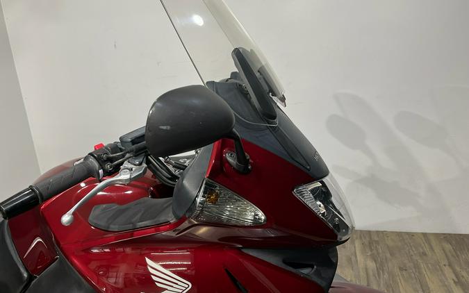 2010 Honda NT700V ABS