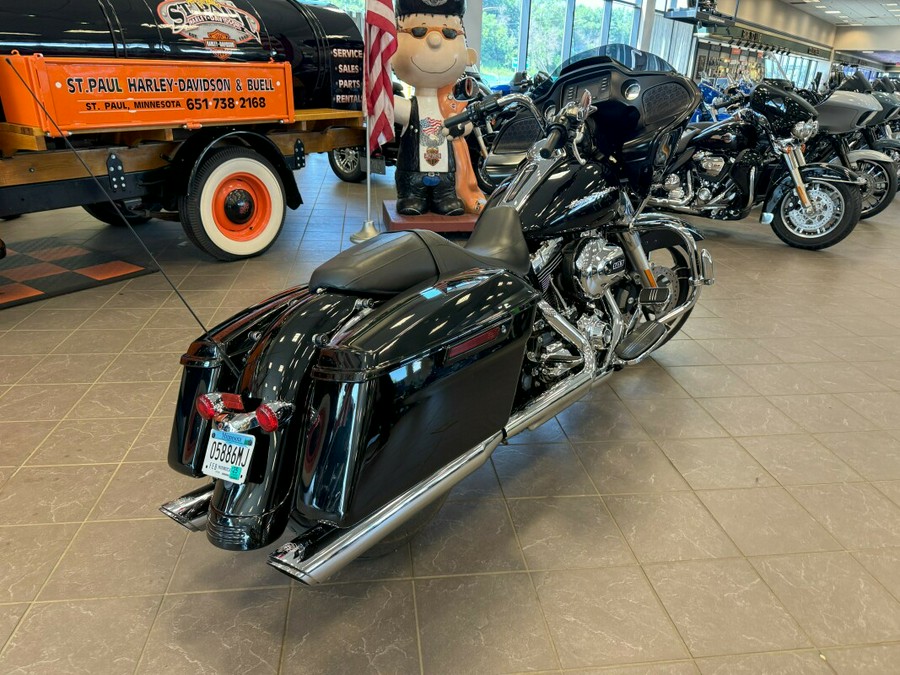 2016 Harley-Davidson Road Glide Special FLTRX